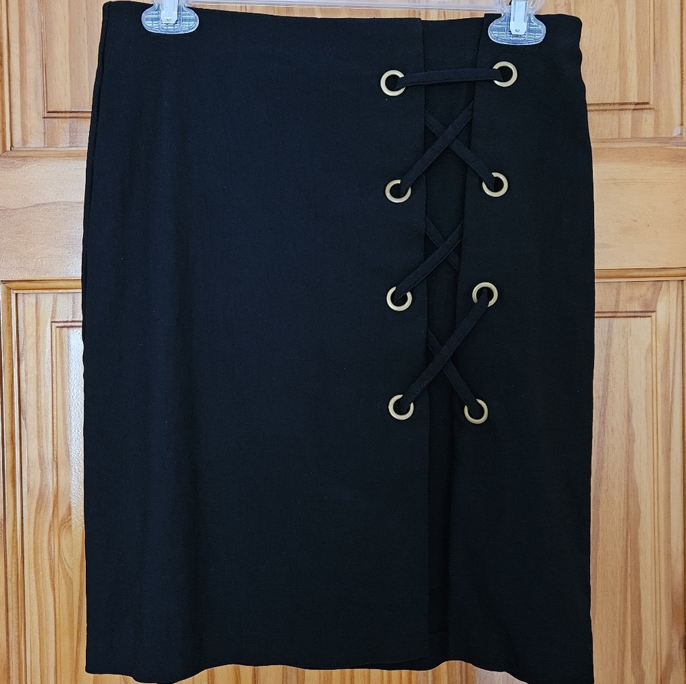 Black Skirt With Lace-up Detail